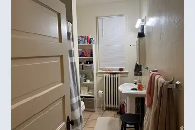 246 N 200 E, Provo, UT 84606 - Photo 15