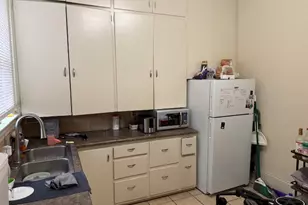 246 N 200 E, Provo, UT 84606 - Photo 13