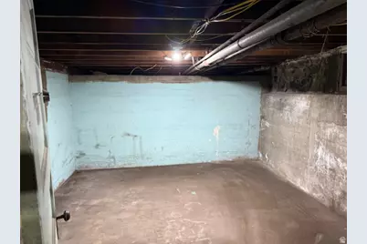 246 N 200 E, Provo, UT 84606 - Photo 37