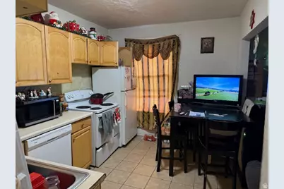 246 N 200 E, Provo, UT 84606 - Photo 25