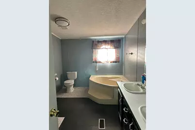 425 N Esquire Pkwy #117, Castle Dale, UT 84513 - Photo 13