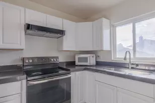 3887 W 8700 S, West Jordan, UT 84088 - Photo 7