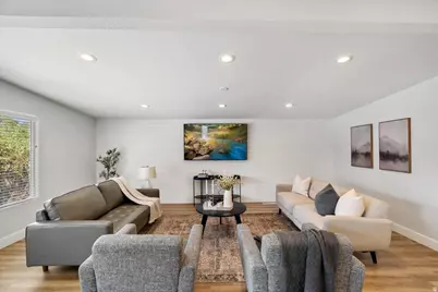 299 E 4000 N, Provo, UT 84604 - Photo 3