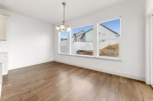 1806 W Olympus Dr N, Saratoga Springs, UT 84045 - Photo 13