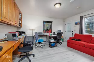 861 S 300 W, Orem, UT 84058 - Photo 19