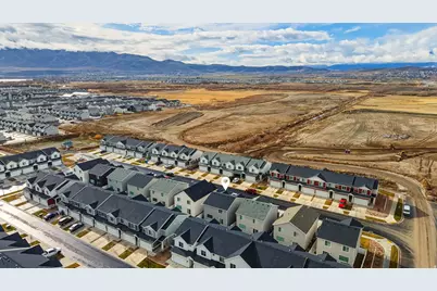 522 N Scuttlebutt Ln, Saratoga Springs, UT 84045 - Photo 33