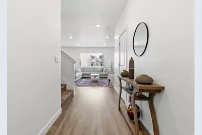 522 N Scuttlebutt Ln, Saratoga Springs, UT 84045 - Photo 9