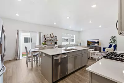 522 N Scuttlebutt Ln, Saratoga Springs, UT 84045 - Photo 13