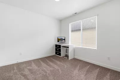 522 N Scuttlebutt Ln, Saratoga Springs, UT 84045 - Photo 15