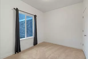 981 W Cyan Valley Way, Bluffdale, UT 84065 - Photo 7