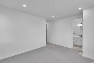 12671 S Glacier Trail Ln, Herriman, UT 84096 - Photo 11