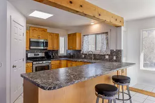 415 E Panoramic Dr N, Hyrum, UT 84319 - Photo 7