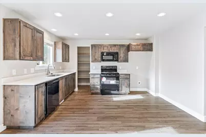 2155 E 130 N #57, Spanish Fork, UT 84660 - Photo 3