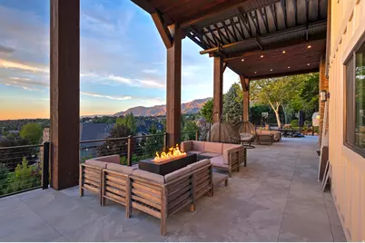 2373 E Bear Hills Cir, Draper, UT 84020 - Photo 47