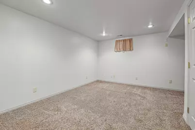 4279 S 4900 W, West Valley, UT 84120 - Photo 23