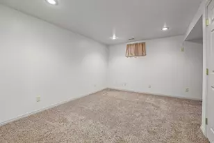 4279 S 4900 W, West Valley, UT 84120 - Photo 23