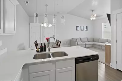 1816 W Eaglewood Dr #301, Saratoga Springs, UT 84045 - Photo 9