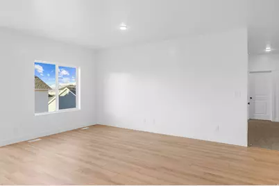 2271 E 400 N #32, Spanish Fork, UT 84660 - Photo 7