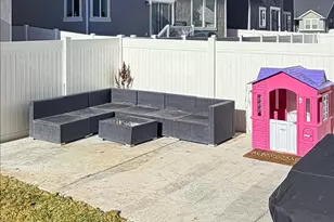 153 N Valcrest Dr, Saratoga Springs, UT 84045 - Photo 17