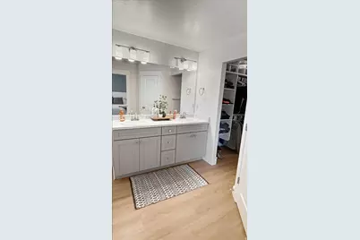 153 N Valcrest Dr, Saratoga Springs, UT 84045 - Photo 9