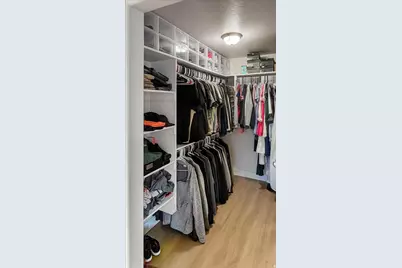 153 N Valcrest Dr, Saratoga Springs, UT 84045 - Photo 27