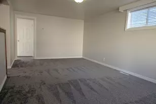 618 Valeria Dr, Layton, UT 84041 - Photo 9