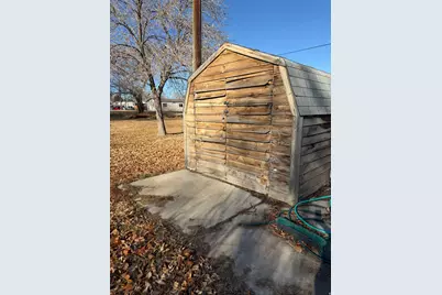 50 S 400 E, Myton, UT 84052 - Photo 13