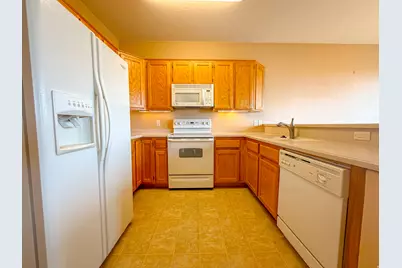 1334 W Ambassador Dr, Saint George, UT 84770 - Photo 5