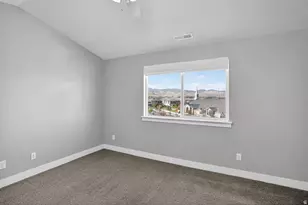 15392 S Tarawa Dr, Bluffdale, UT 84065 - Photo 9