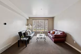 617 N Seven Peaks Blvd, Provo, UT 84606 - Photo 3