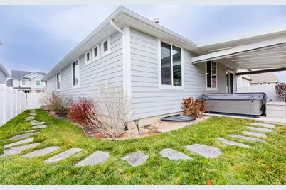 12232 S Croyden Ln, Herriman, UT 84096 - Photo 7