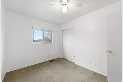 1692 E Ensign Ct, Cottonwood Heights, UT 84121 - Photo 25