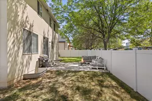 3584 S Autumn Gate Ct, Magna, UT 84044 - Photo 41