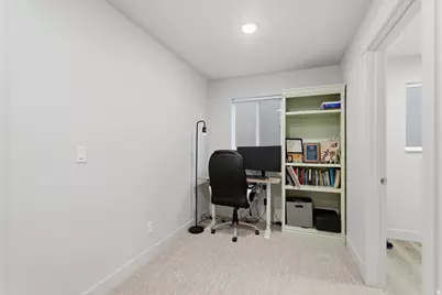 4958 S 475 W, Washington Terrace, UT 84405 - Photo 13