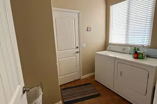 1273 N Overland Trail Circle, Washington, UT 84780 - Photo 25