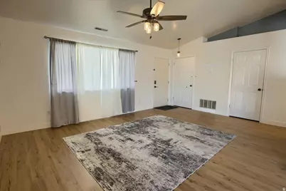 433 E 875 N, Ogden, UT 84404 - Photo 5