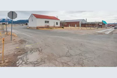 790 N Main St, Beaver, UT 84713 - Photo 3