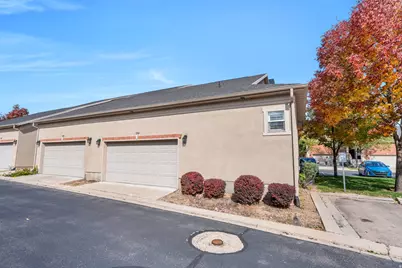 256 E Backhand Ln, Lehi, UT 84043 - Photo 31