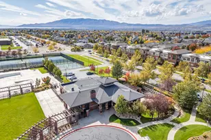 256 E Backhand Ln, Lehi, UT 84043 - Photo 37