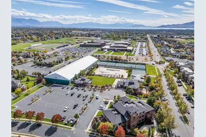 256 E Backhand Ln, Lehi, UT 84043 - Photo 43