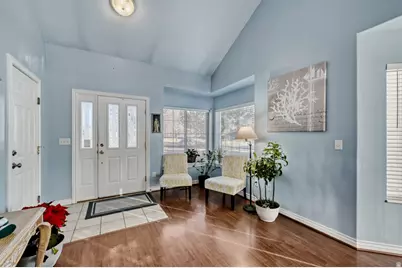 635 W 550 S, Centerville, UT 84014 - Photo 3