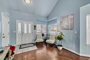 635 W 550 S, Centerville, UT 84014 - Photo 3