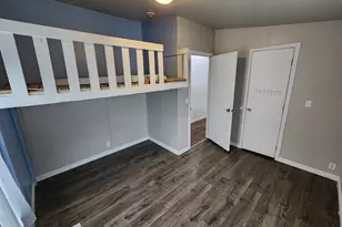 5075 W 4700 S, Kearns, UT 84118 - Photo 11