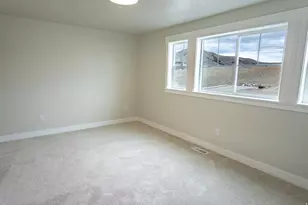 9579 N Bluebell Dr, Eagle Mountain, UT 84005 - Photo 31