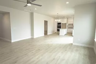 9579 N Bluebell Dr, Eagle Mountain, UT 84005 - Photo 7