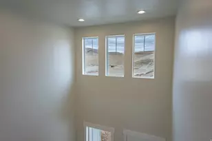 9579 N Bluebell Dr, Eagle Mountain, UT 84005 - Photo 15