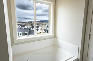 9579 N Bluebell Dr, Eagle Mountain, UT 84005 - Photo 21