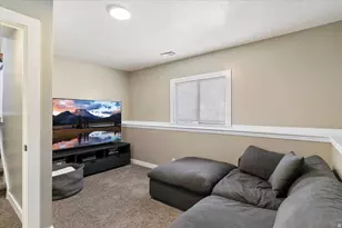 126 S 500 W, Clearfield, UT 84015 - Photo 13