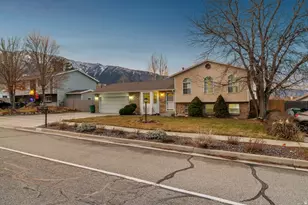 1602 E Sego Lily Dr, Sandy, UT 84092 - Photo 3