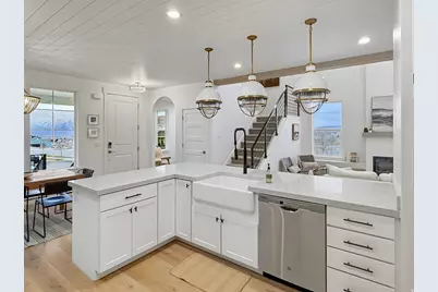 7646 S Clipper Hill Rd #305, West Jordan, UT 84081 - Photo 17